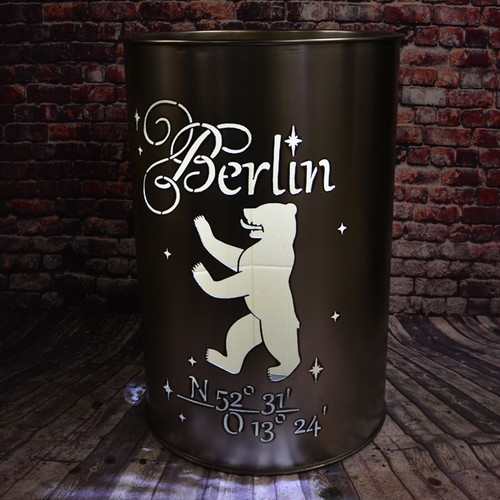 Feuertonne mit berlin - -,