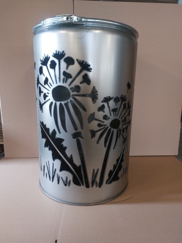 Feuertonne mit pusteblume - -,